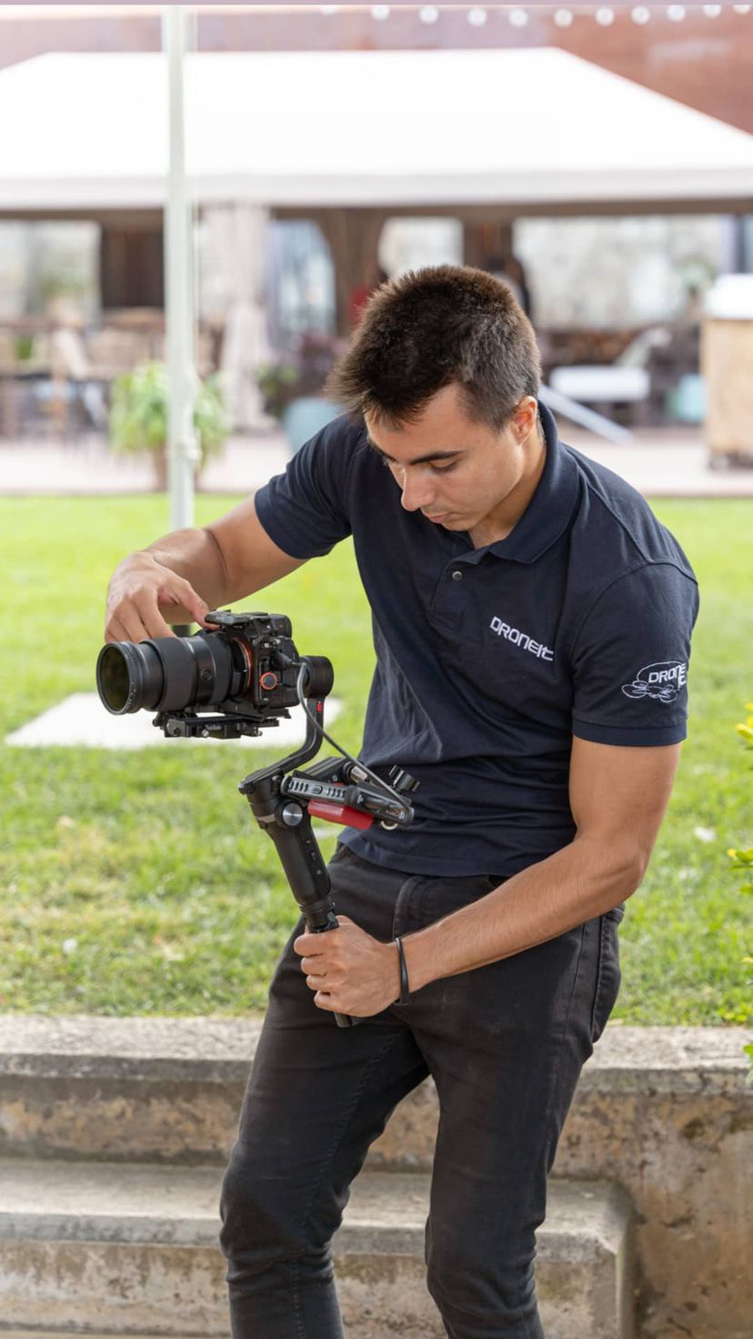 Daniel working for Droneit